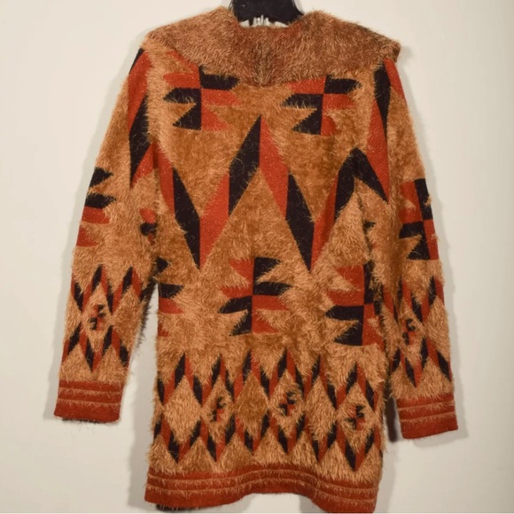 Black Rivet Brown Fuzzy Metallic Buckle Side Shawl Collar Cardigan Sweater Sz M - Picture 3 of 3